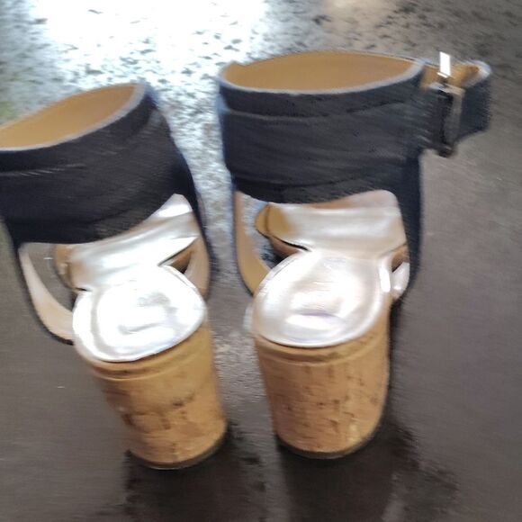 Unisa Black and Tan Strappy Sandals - Picture 4 of 6